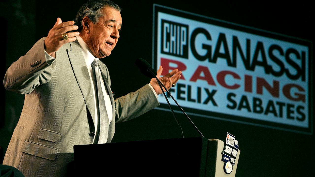 Guaranteed? Felix Sabates says both Larson, McMurray will make Chase